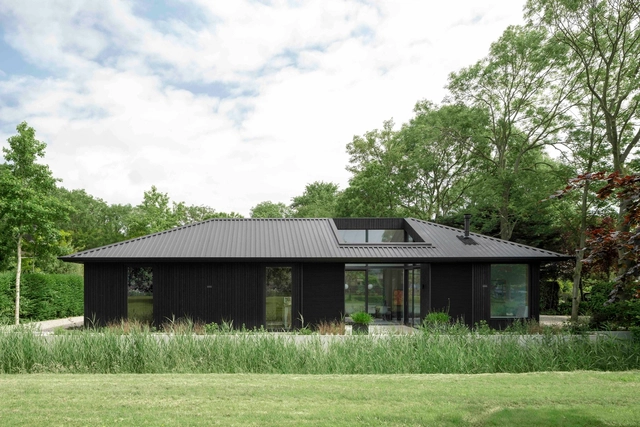 Senior Shelter / i29 architects - Exterior Photography, Houses, Door