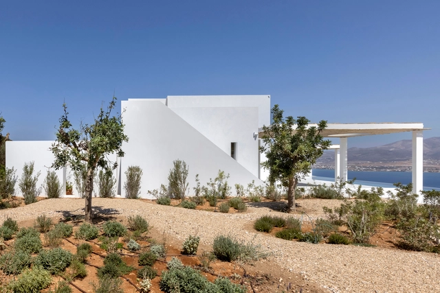 Antiparos Village / Studio Seilern Architects - Houses