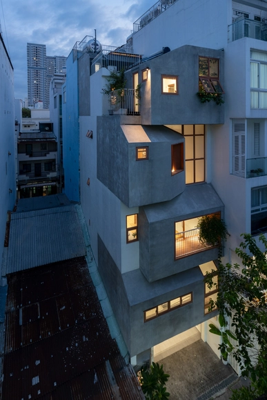 Casa de TiTi / NAQI & Partners - Fotografia de Exterior, Casas, Balcão