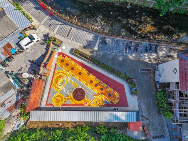 Kampung Mrican Fase 1 y Micro biblioteca Pringwulung / SHAU Indonesia - Comunidad