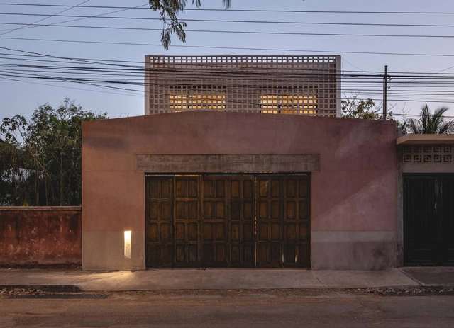 Casa Xcumpich / Taller Mexicano de Arquitectura - Fotografía exterior, Casas, Puerta