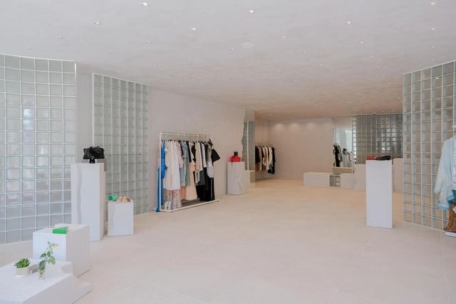 Erosion – Buzë Mustaqe Showroom / Phi+Architects - Fotografía interior, Showroom