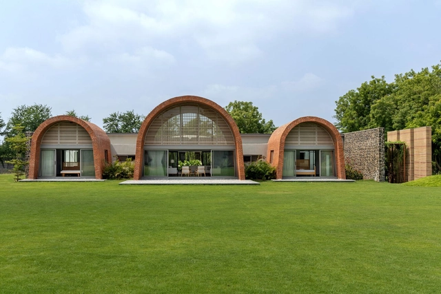 Casa Vault  / MS DESIGN STUDIO - Casas