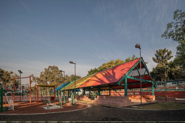 UH INFONAVIT CTM Culhuacán / AMASA Estudio, Andrea López + Agustín Pereyra - Parque