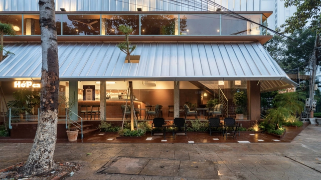 HỚP Cafe / HÔM ARCHITECTS - Fotografia de Exterior, Renovação