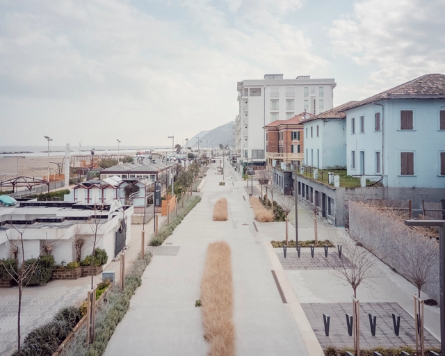 Paseo Marítimo de Gabicce Mare / Architects Barbara Balassone + Gianluca Mazzari - Fotografía exterior, Edificios Públicos, Balcón