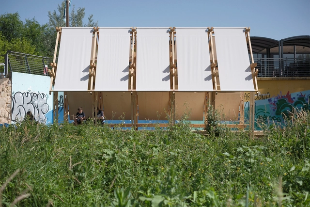 Intervención Habitar el Río / Erazo Pugliese - Fotografía exterior, Instalaciones Y Estructuras