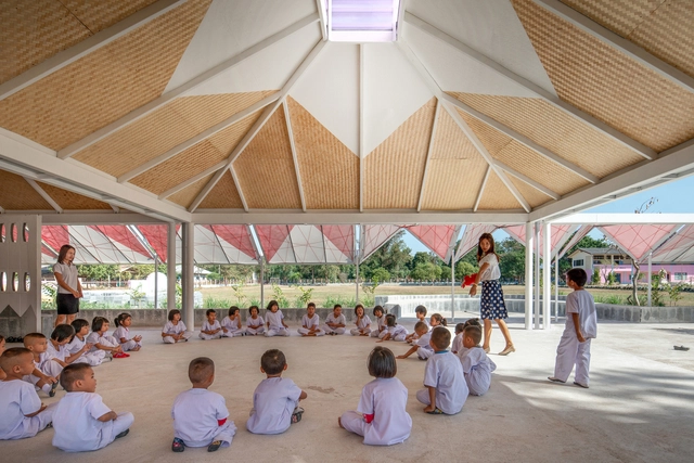 Designing with Kids: 5 Participatory Projects that Empower Young Users - Featured Image