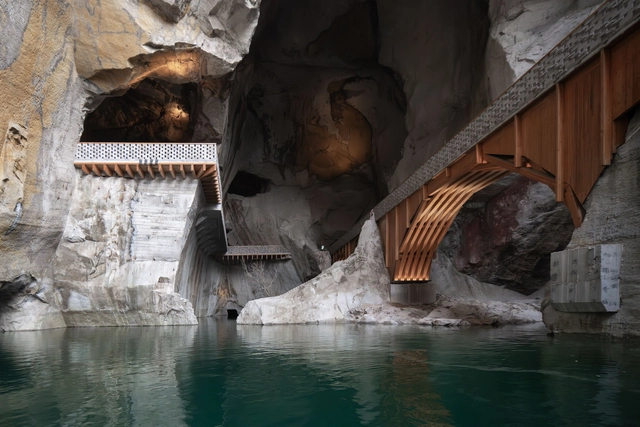 Huangyan Quarry Cultural & Art Center / DnA - Interior Photography, Adaptive Reuse, Stairs