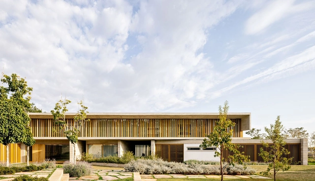Bosque House / FGMF - Houses