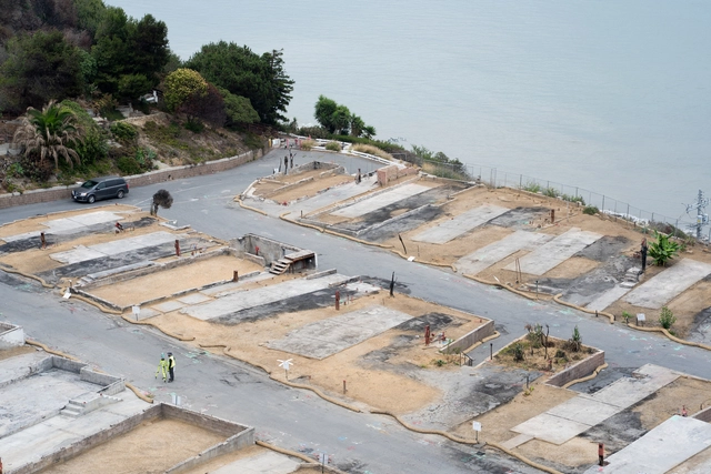 AI-Powered Robotics Support Rebuilding Homes in Los Angeles Fire Zones - Featured Image