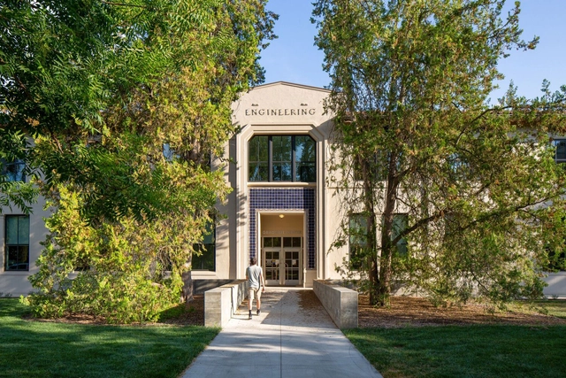 Walker Hall Graduate Student Center / LMS Architects - Exterior Photography, Student Hall, Courtyard, Facade, Door