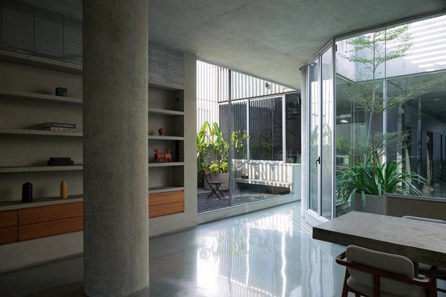 Urban Gauze Textile House and Office / DOT - Interior Photography, Offices, Chair