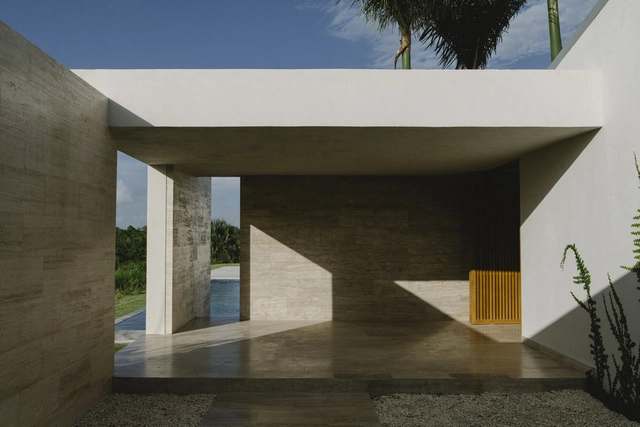 Flamboyanes 41 House / Estudio Mazara - Exterior Photography, Houses