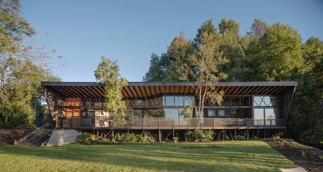 Miradores House / Lucas Maino Fernández - Houses