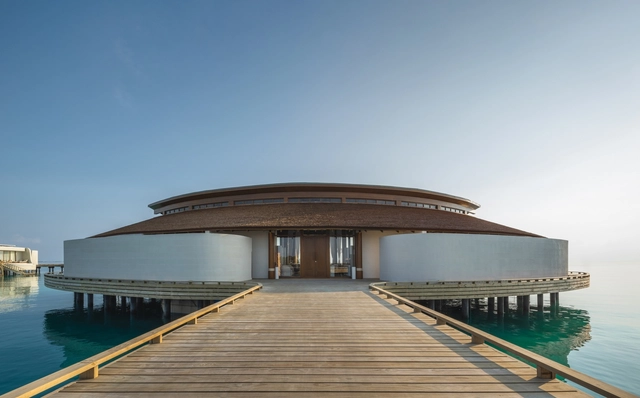 Centara Grand Lagoon Maldives / IF (Integrated Field) - Hospitality Architecture