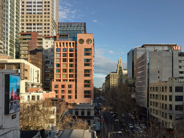 Melbourne Place Hotel / Kennedy Nolan Architects - Hotels