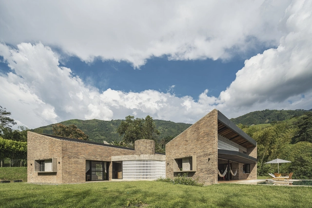 Casa en La Siria 02 / Plan:b arquitectos - Fotografía exterior, Casas