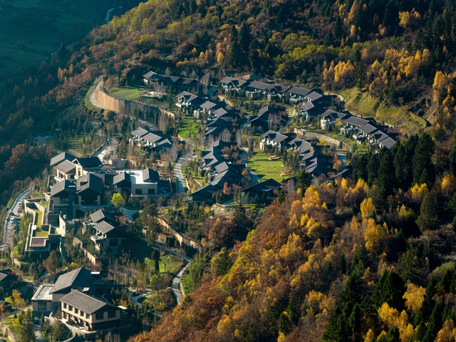 九寨沟日赛谷丽思卡尔顿隐世酒店 / WATG + CSWADI - 酒店