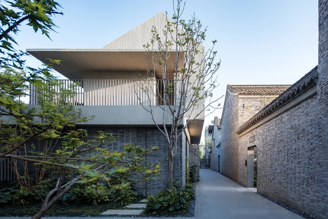 Jiangnan House Yangzhou Guangling / B.L.U.E. Architecture Studio - Exterior Photography, Hotels, Courtyard