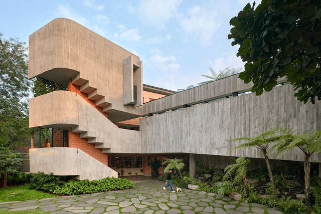 Bumi Pakubuwono 改造项目 / WOFF - 商业建筑