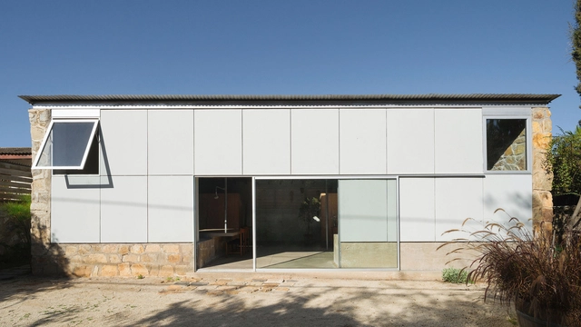 Casa Concón / Osvaldo Larrain + Tomás Tironi - Fotografía exterior, Restauraciones