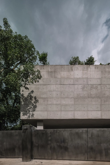 Zen House / Studio Nirvana - Houses