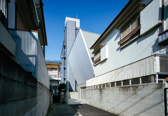 丰中市车库住宅 / FujiwaraMuro Architects - 建筑图, 独立住宅, 楼梯, 阳台