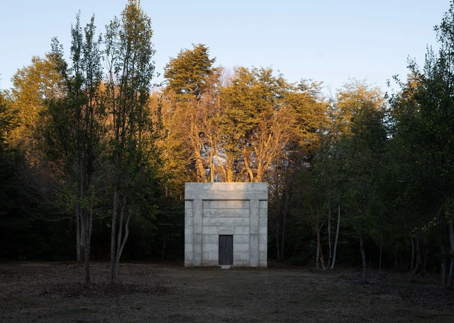 MIEL Pavilion / Pezo von Ellrichshausen - Pavilion