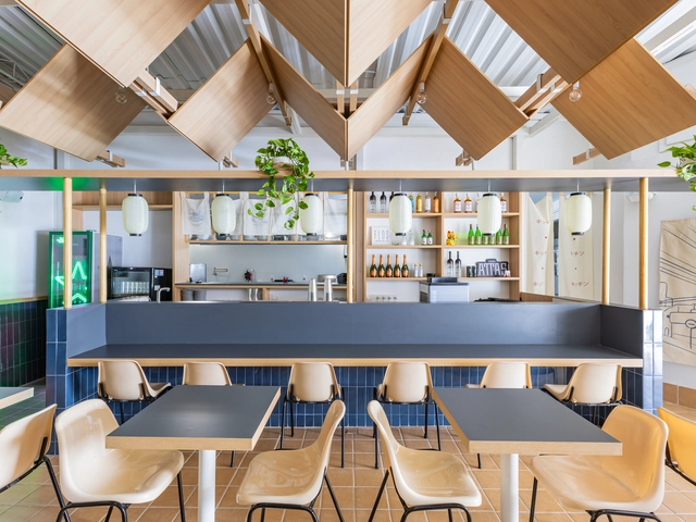 Restaurante Zukí Izakaya / Nó Arquitetura - Fotografia de Interiores, Restaurantes E Bares, Mesa, Cadeira