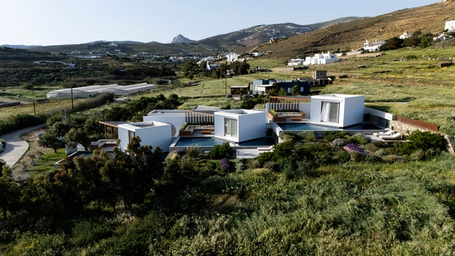 Hotels That Belong to Their Landscape: Contextual Architecture and the Future of Hospitality - Featured Image